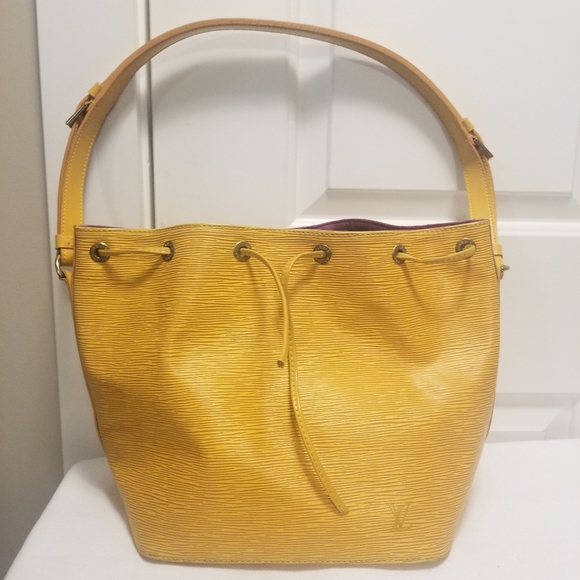 ❌‼SOLD‼❌-LV Epi Petit Noé w/COA (online) - Picture 16 of 17